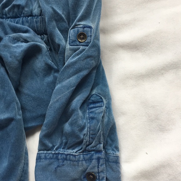 Old navy jean pantsuit - Picture 4 of 6